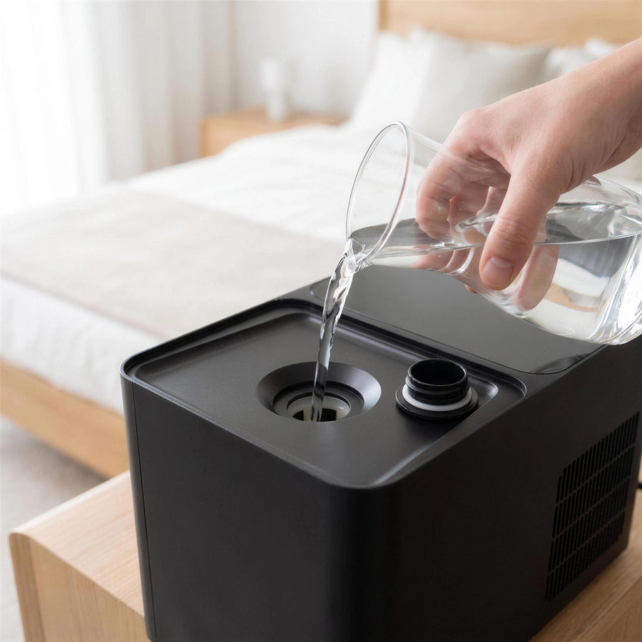 Fyld 2 liter destilleret vand på
